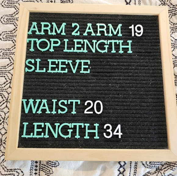 C & E women's floral sleeveless boho style dress size medium - Picture 2 of 11